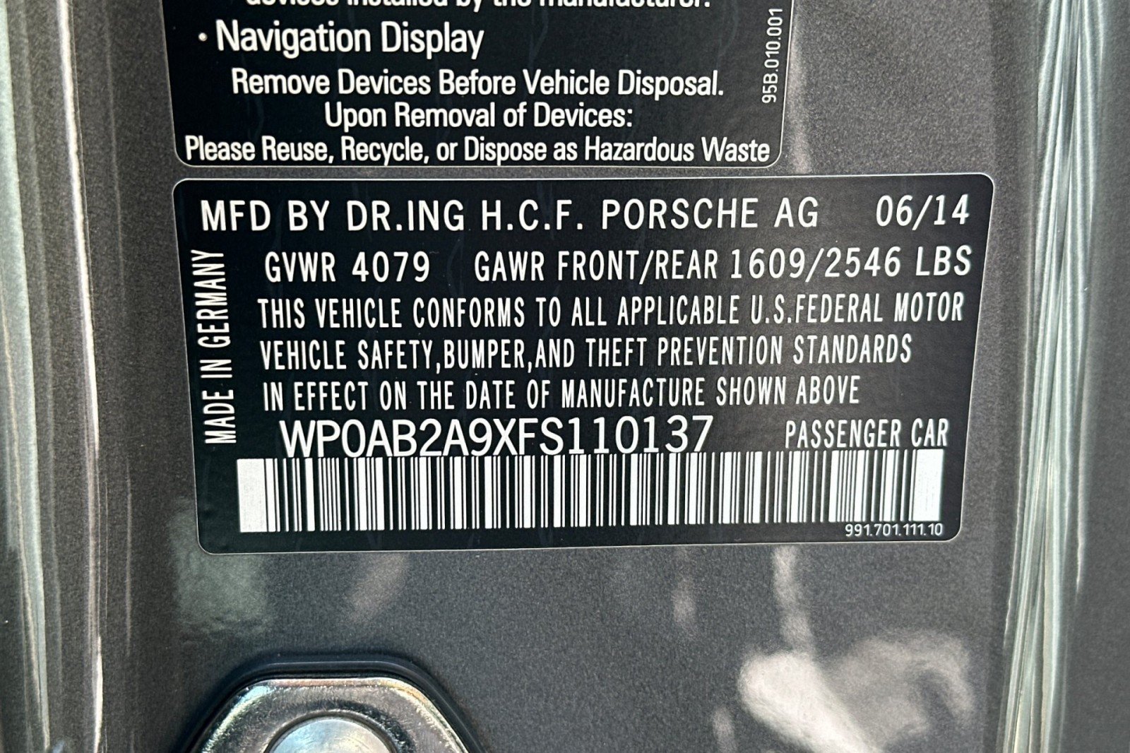 Used 2015 Agate Gray Metallic Porsche Carrera S image 27