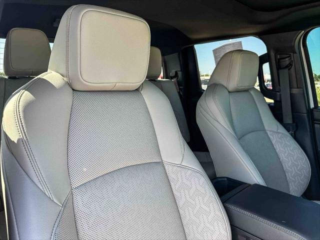 Certified Used 2024 WIND CHILL PEARL Toyota  image 24