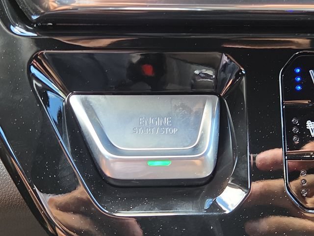 New 2026 Glacier White Tricoat GMC Denali image 16