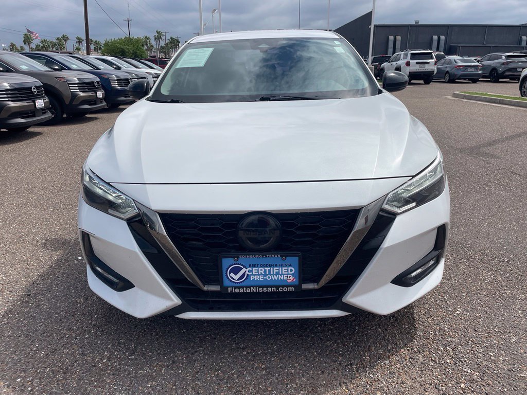 Used 2022 White Nissan SR image 2