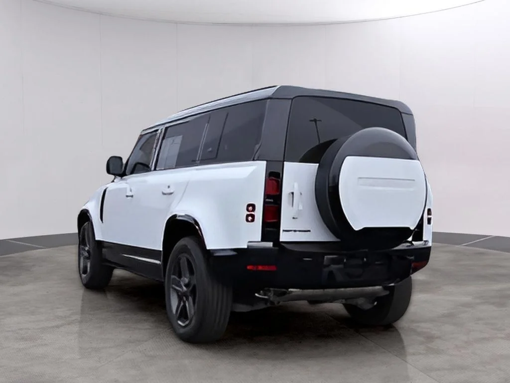 2024 Land Rover Defender X-Dynamic SE - Photo 7