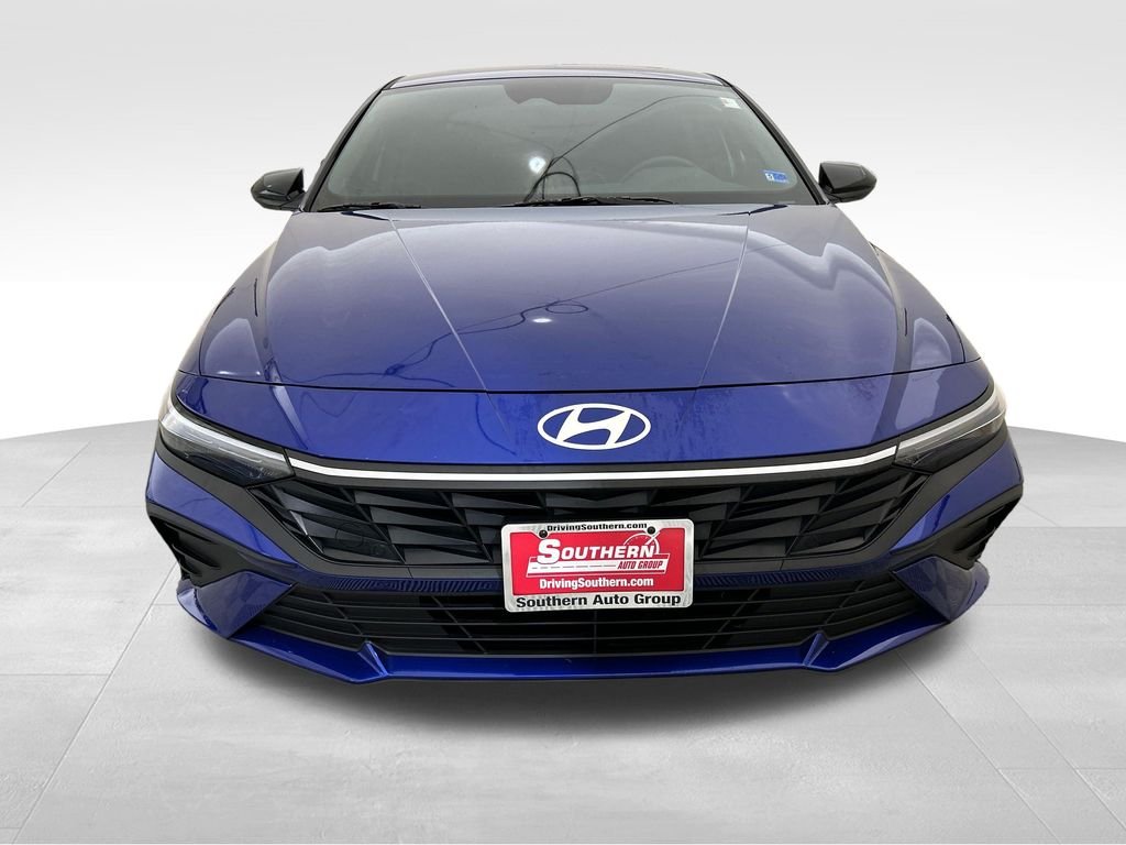 Certified Used 2025 Blue Hyundai SEL Sport image 8