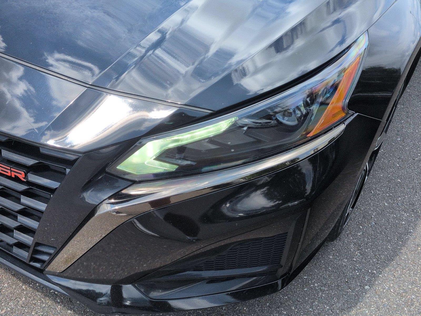 Used 2024 Super Black Nissan 2.5 SR image 9