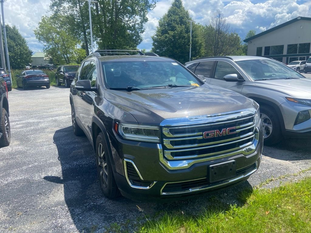 Used 2020 Smokey Quartz Metallic GMC SLE image 1