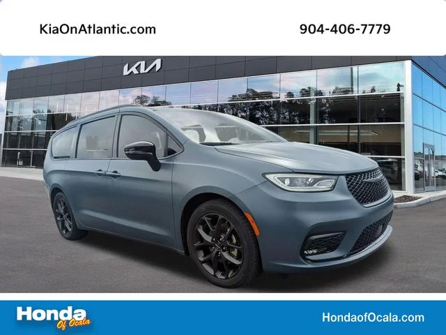 2024 Chrysler Pacifica