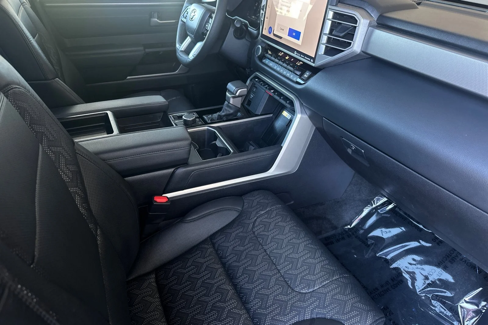 Used 2024 Lunar Rock Toyota Limited Hybrid image 14
