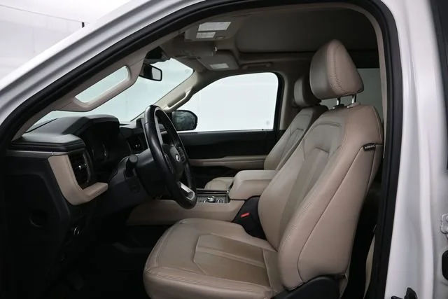 Used 2024 Oxford White Ford Limited image 9