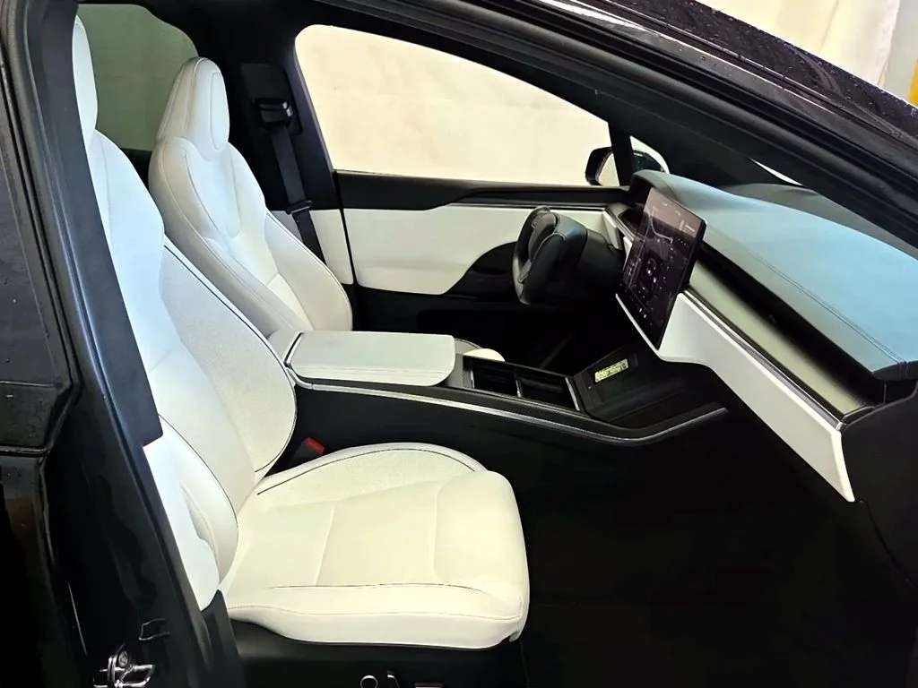 Used 2024 Black Tesla Plaid image 7
