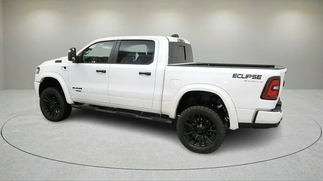New 2026 Bright White Clear-Coat Exterior Paint RAM Big Horn/Lone Star image 6