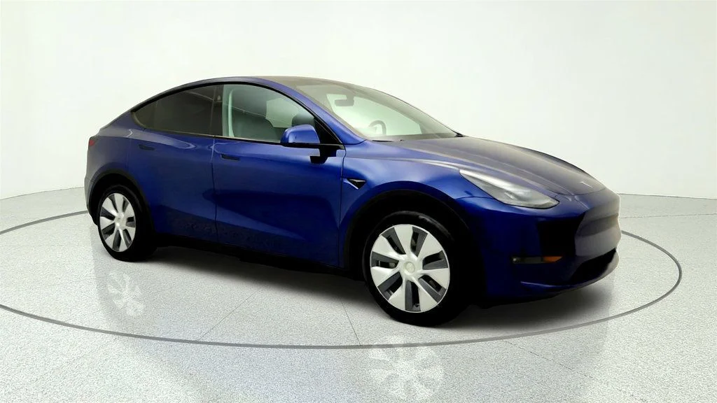 Used 2023 Deep Blue Metallic Tesla Long Range AWD w/ Acceleration Boost image 3