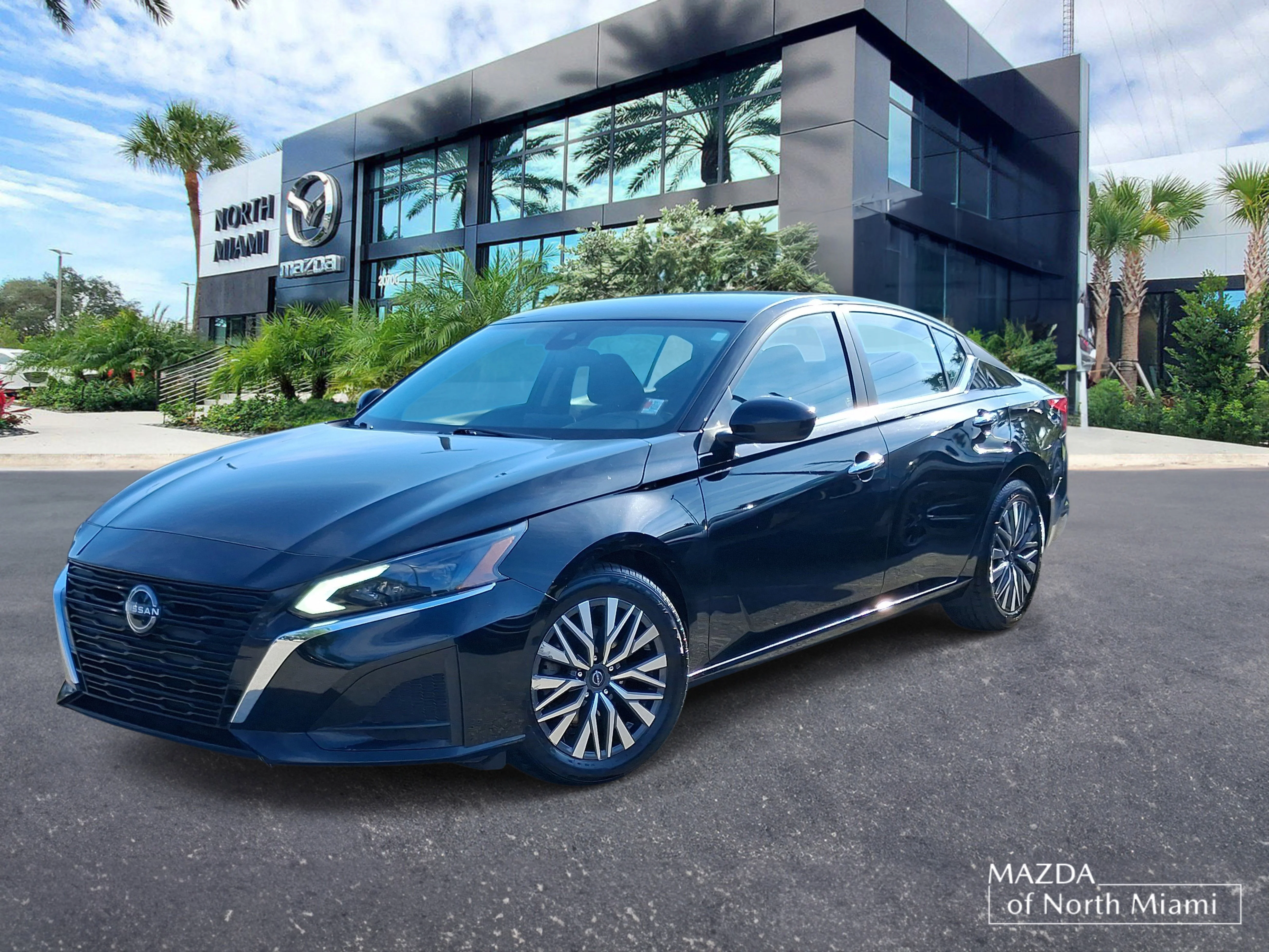 2023 Nissan Altima SV
