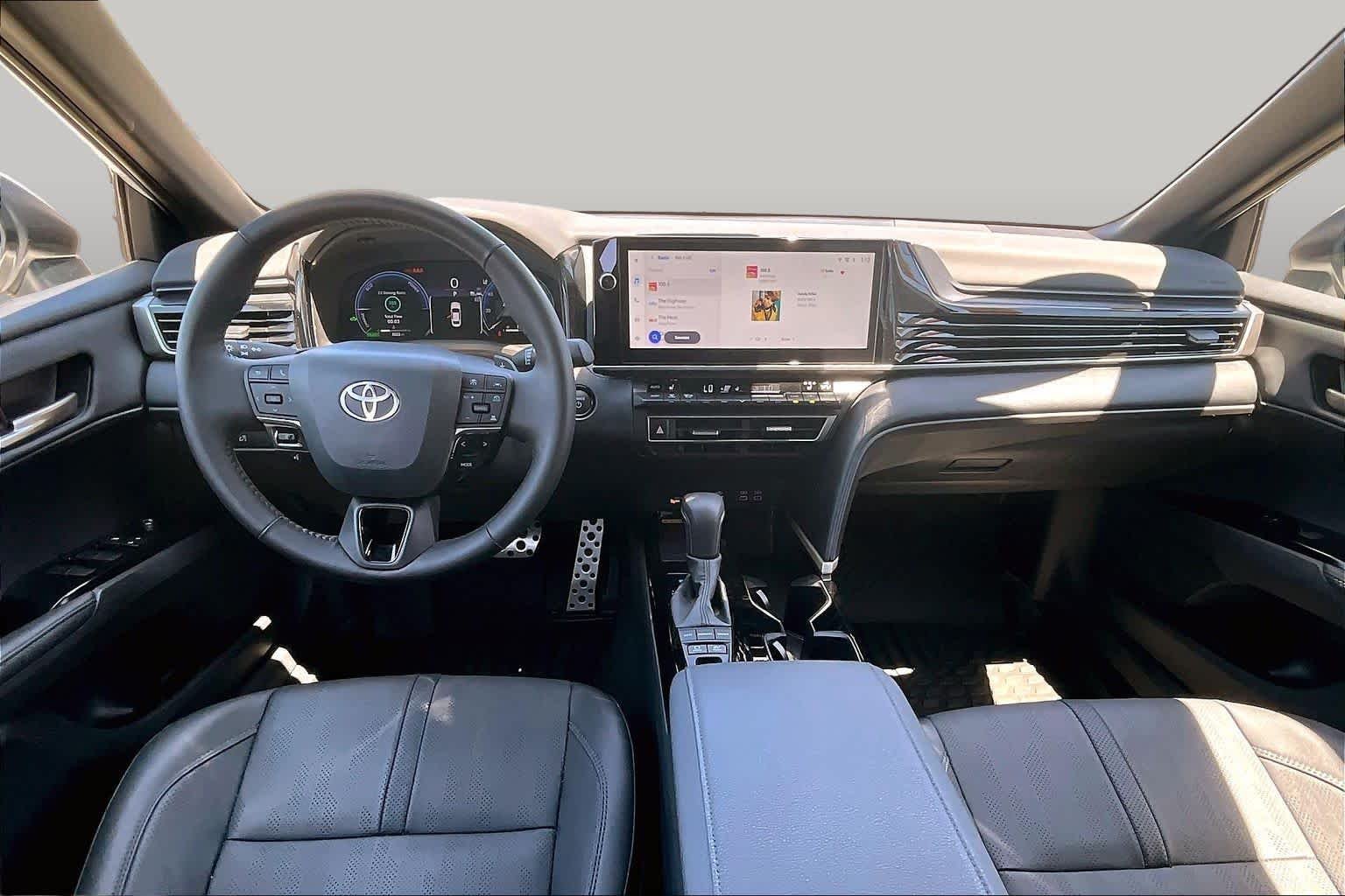 Used 2026 Wind Chill Pearl Toyota XSE image 15