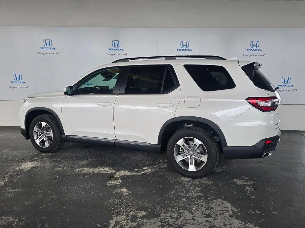 New 2026 White Honda EX-L image 5