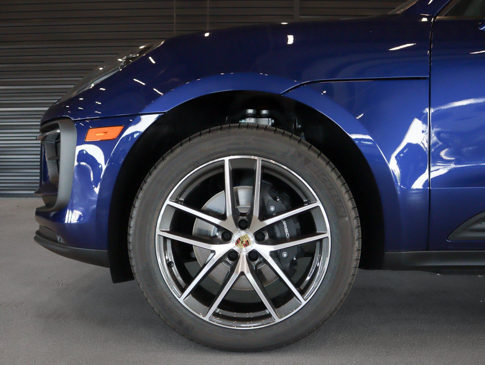 New 2026 Gentian Blue Metallic Porsche  image 12