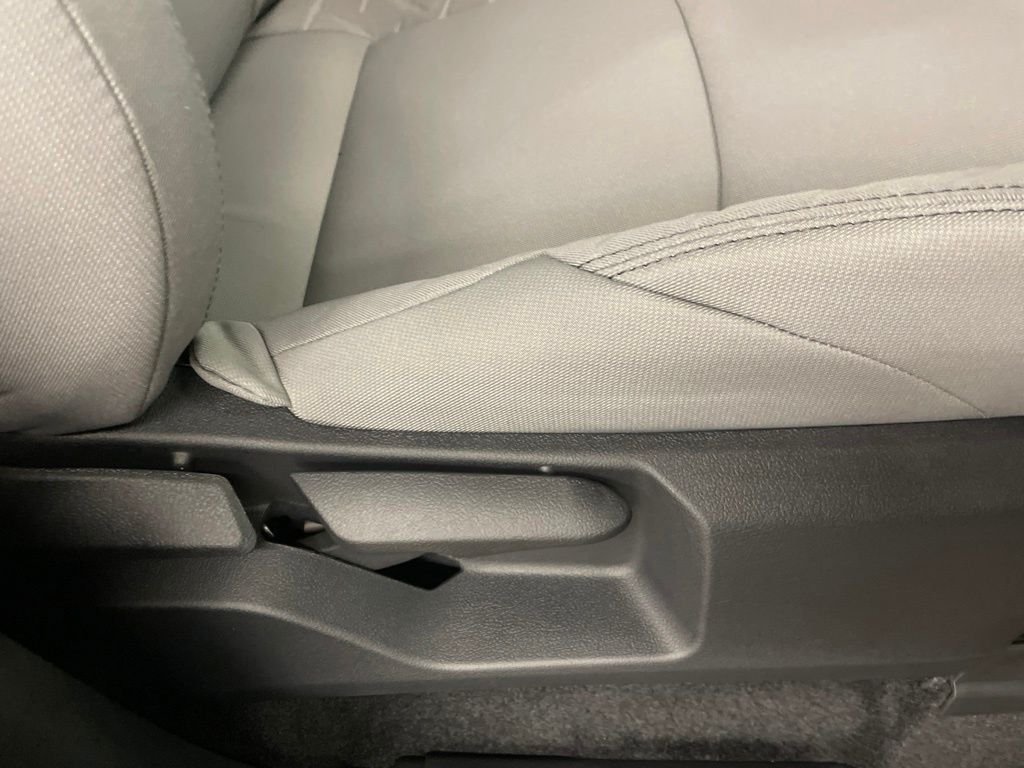 2026 Toyota Tacoma SR5 - Photo 33