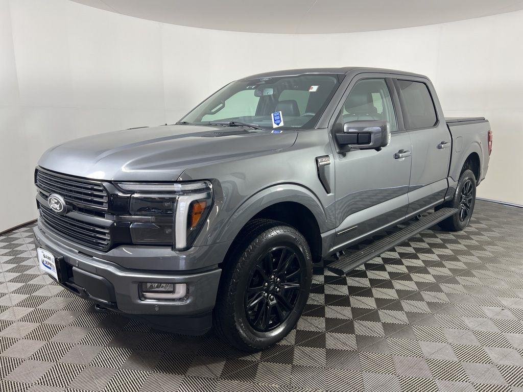 Used 2025 Gray Metallic Ford Platinum image 30