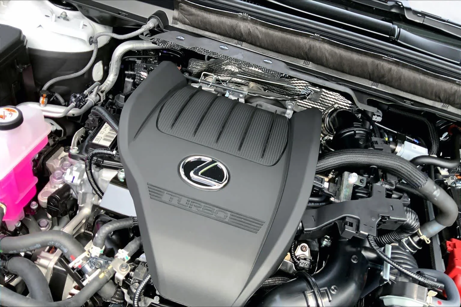 New 2026 Eminent White Pearl Lexus PREMIUM PLUS image 17