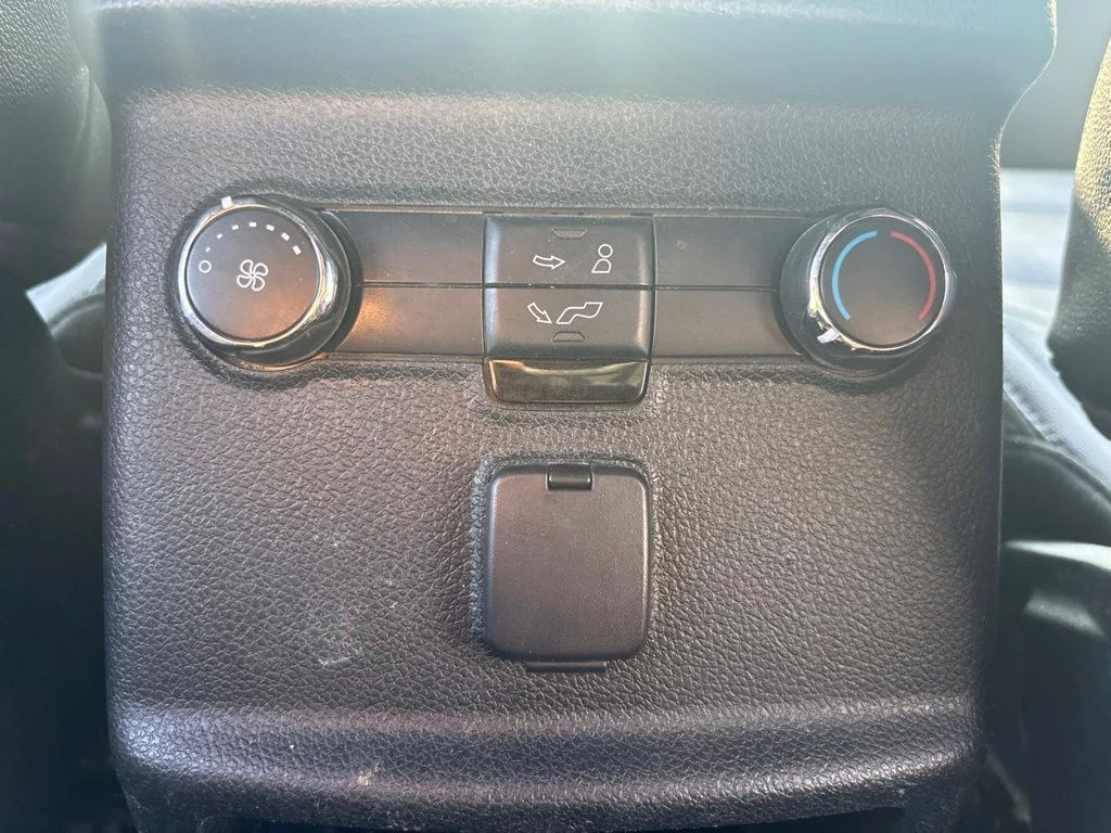 Used 2018 Magnetic Ford XLT image 12