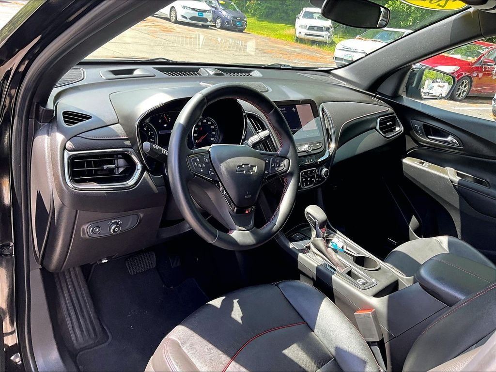 Used 2023 Mosaic Black Metallic Chevrolet RS image 8