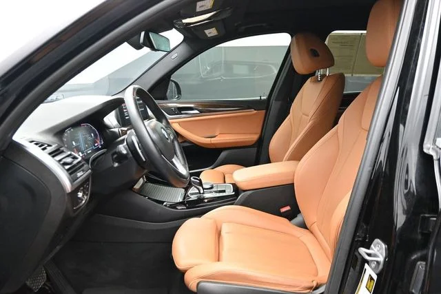 Used 2023 Black BMW xDrive30i image 7