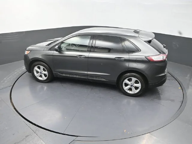 Used 2017 Gray Ford SE image 26