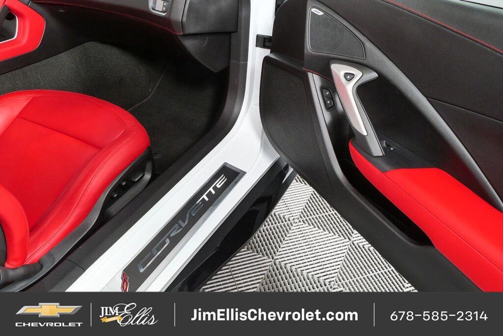 Used 2018 ARCTIC WHITE Chevrolet Grand Sport 2LT image 21
