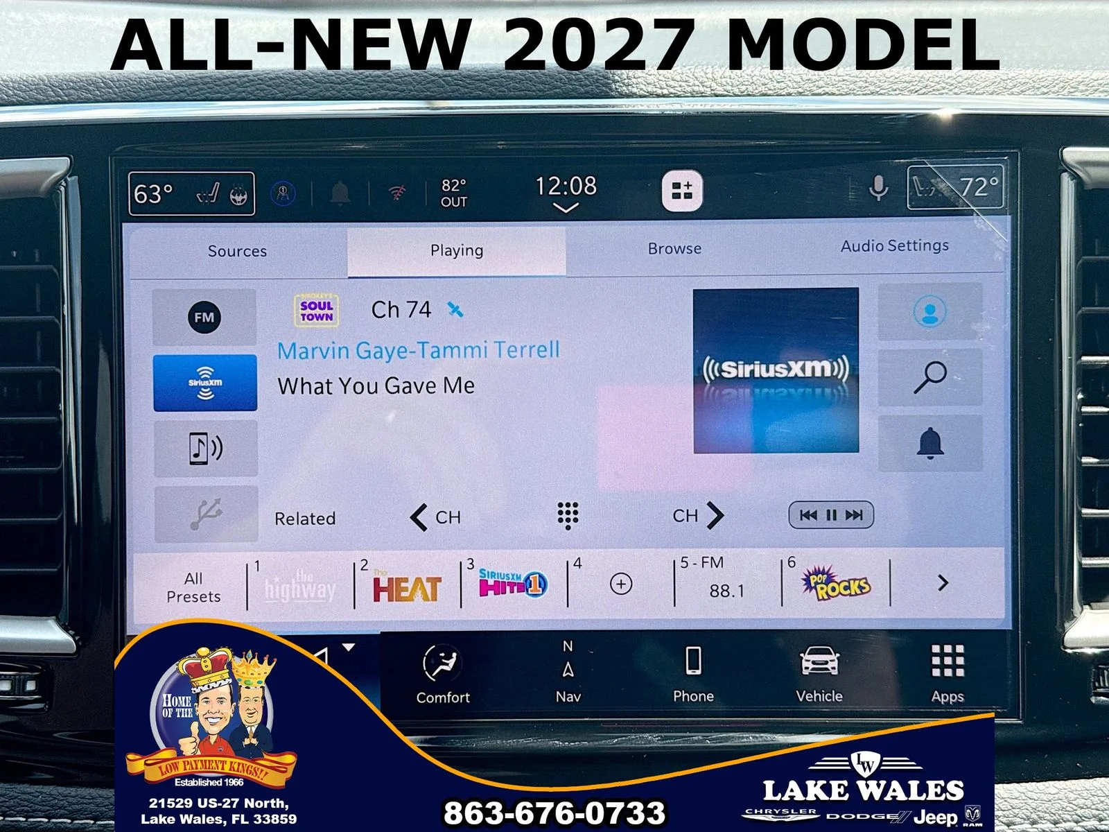 New 2027 Diamond Black Crystal Pearl-Coat Exterior Paint Chrysler  image 14