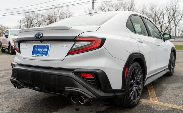 Used 2022 White Subaru Premium image 5