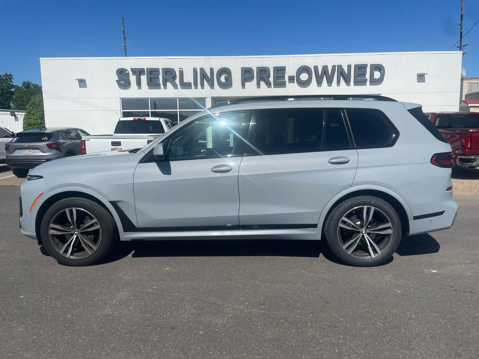 2023 BMW X7 xDrive40i's photo