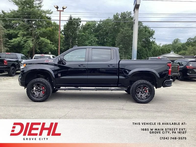 Used 2023 Black Chevrolet RST image 4
