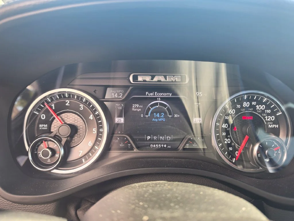 Used 2020 Black Ram Laramie image 13