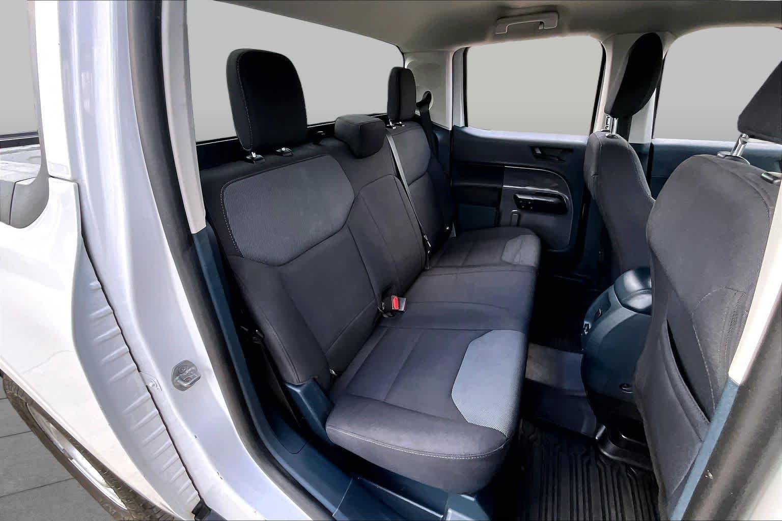 Used 2022 Oxford White Ford XL image 20