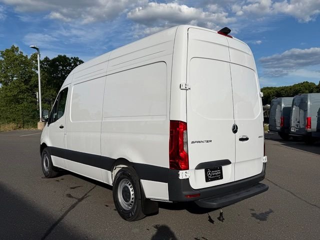 New 2026 Arctic White Mercedes-Benz Cargo 144 WB image 5