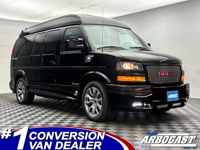 2026 GMC Savana 2500's photo