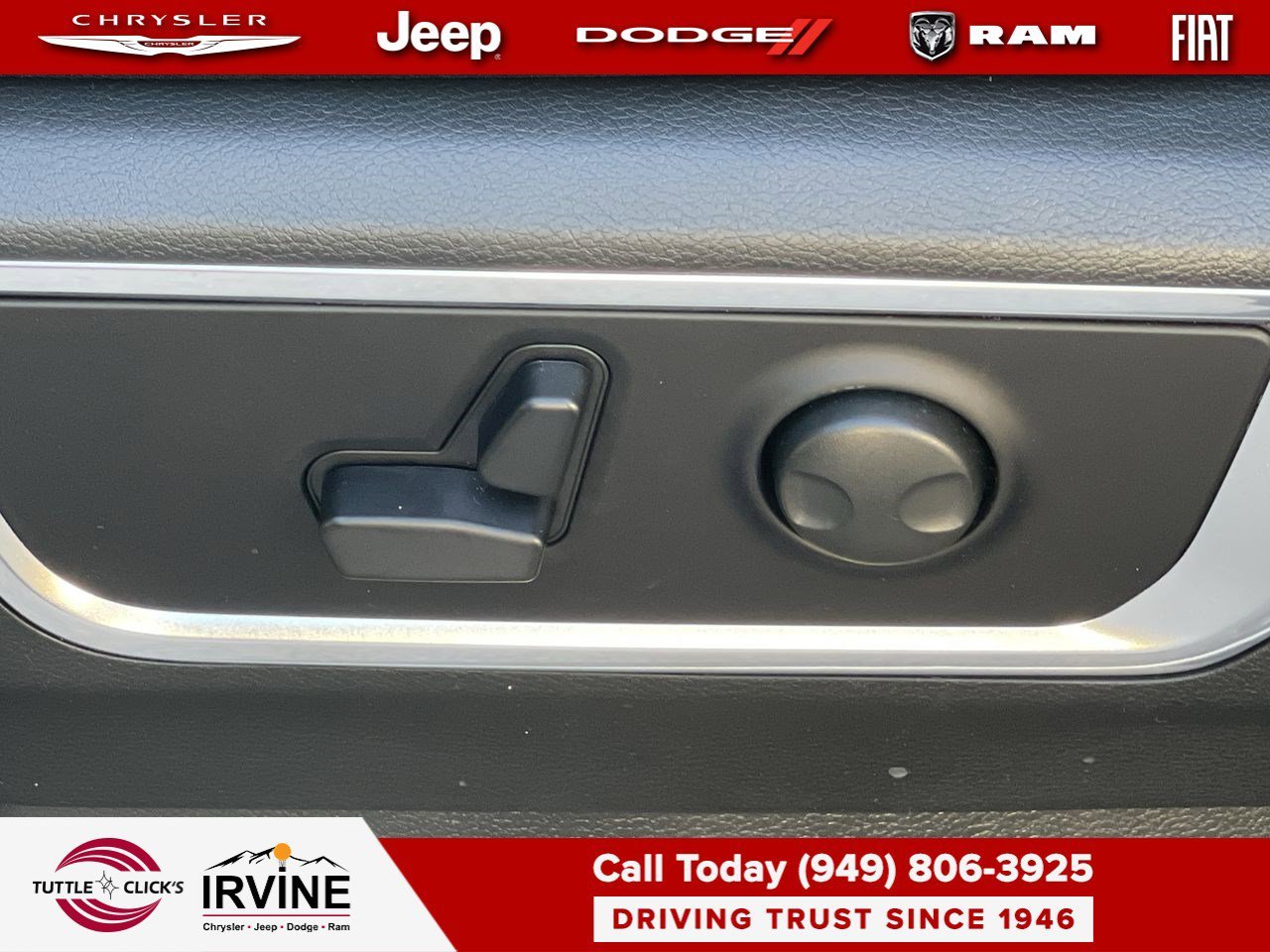 New 2026 Bright White Clear-Coat Exterior Paint RAM Laramie image 22