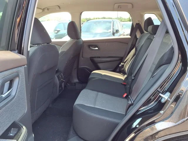 Used 2022 Black Nissan SV image 18
