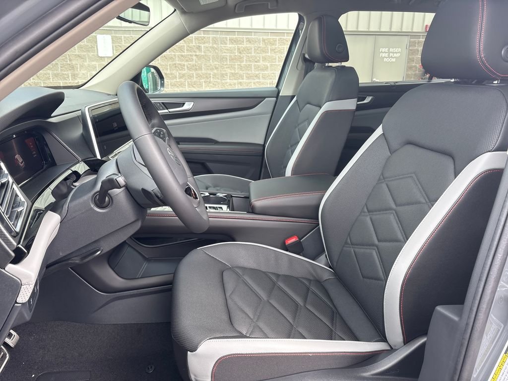New 2026 Gray Volkswagen 2.0T Peak Edition image 9