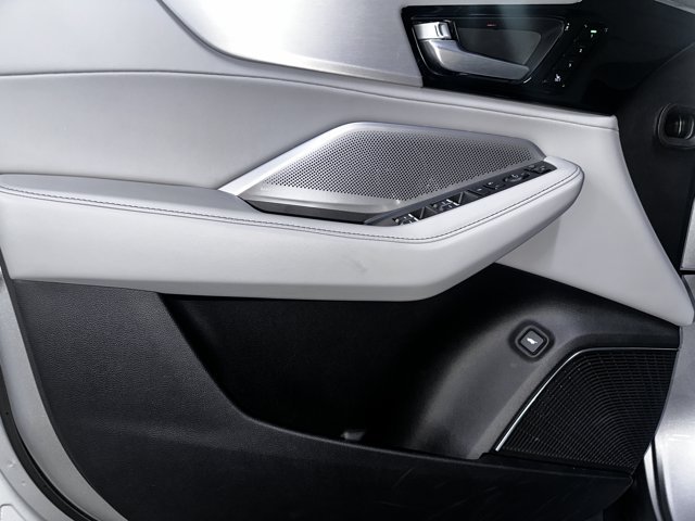 Used 2026 Solar Silver Metallic Acura w/Technology Package image 6
