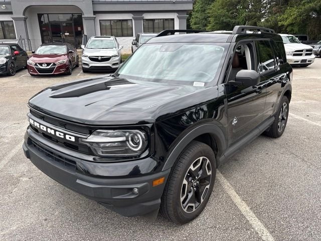 Used 2023 Black Ford Outer Banks image 2