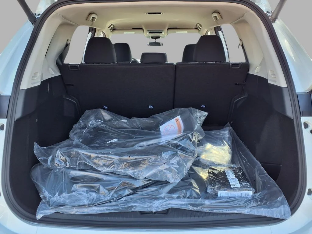 New 2026 Everest White Pearl TriCoat Nissan SV image 25