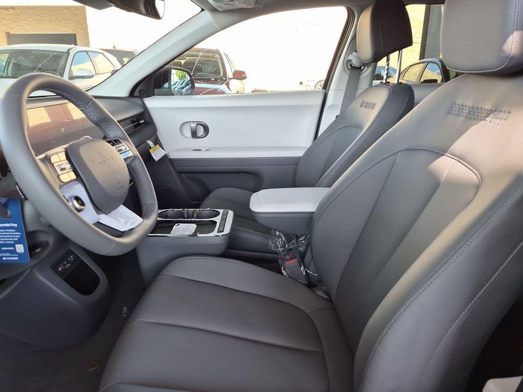 New 2026 Black Hyundai SEL image 15