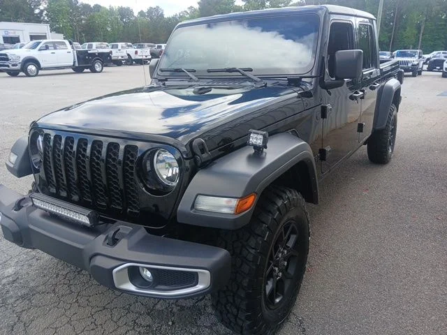 Used 2023 Black Jeep Sport image 7