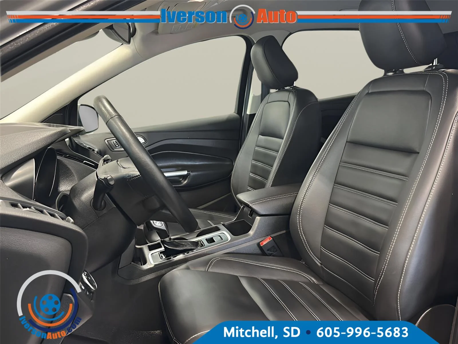 Used 2019 Ingot Silver Ford SEL image 15