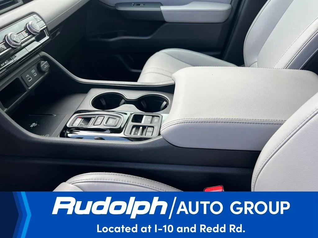 2025 Honda Pilot EX-L - Photo 24