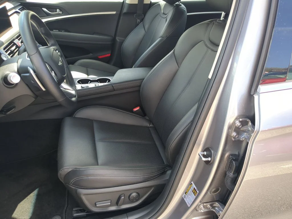 Used 2026 Silver Genesis 2.5T image 19