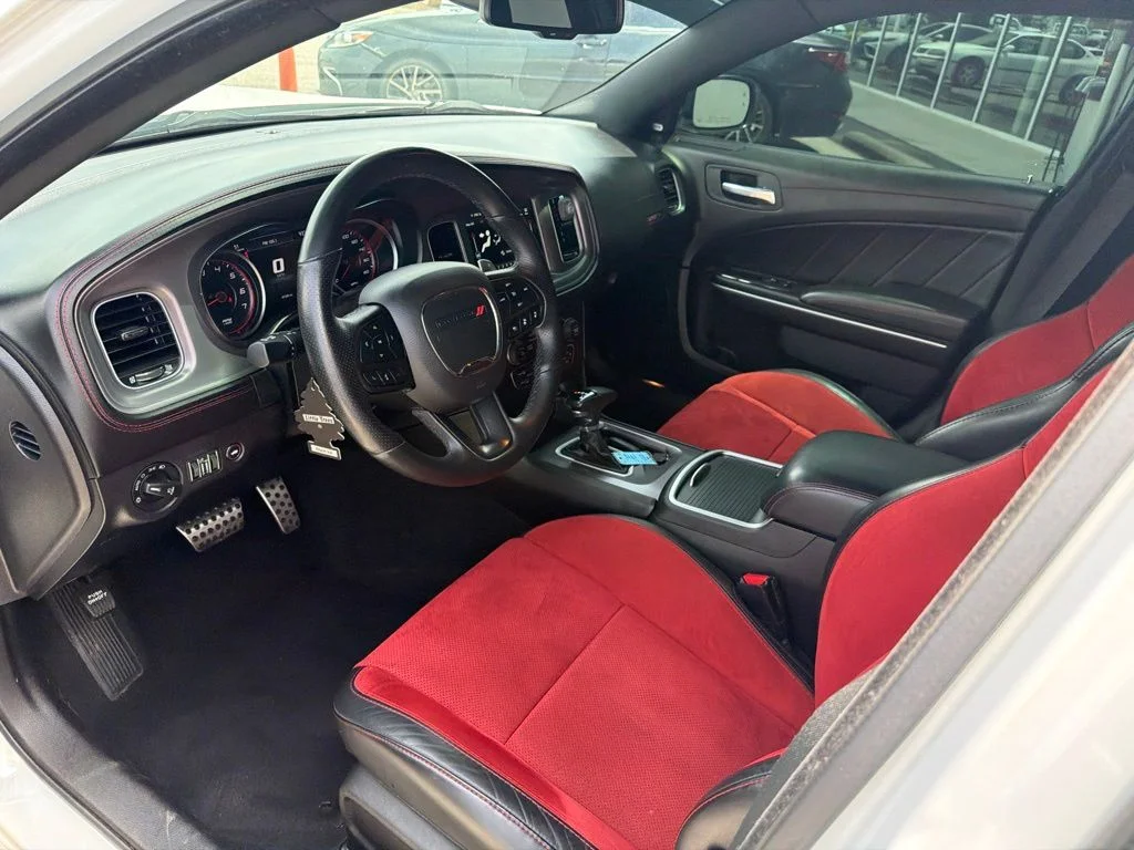 Used 2023 White Dodge R/T Scat Pack image 17