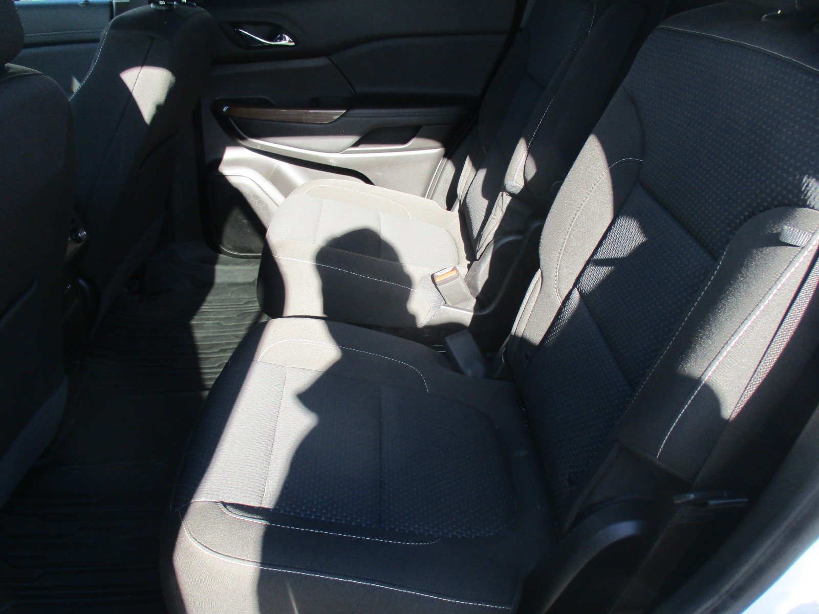 Used 2023 WHITE Gmc Sle image 15