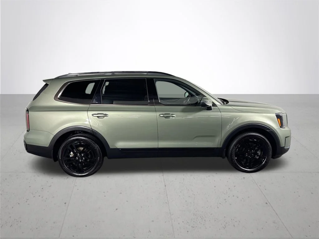 Used 2025 Green Kia EX X-Pro image 5