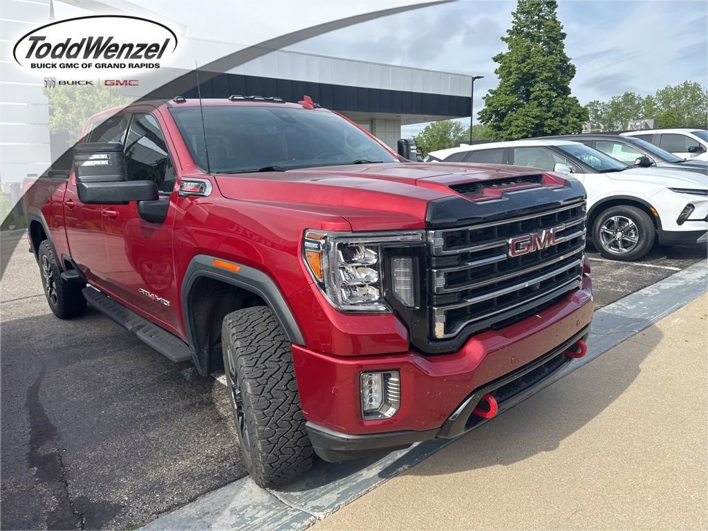 2022 GMC Sierra 4WD Crew Cab Standard Box AT4's photo