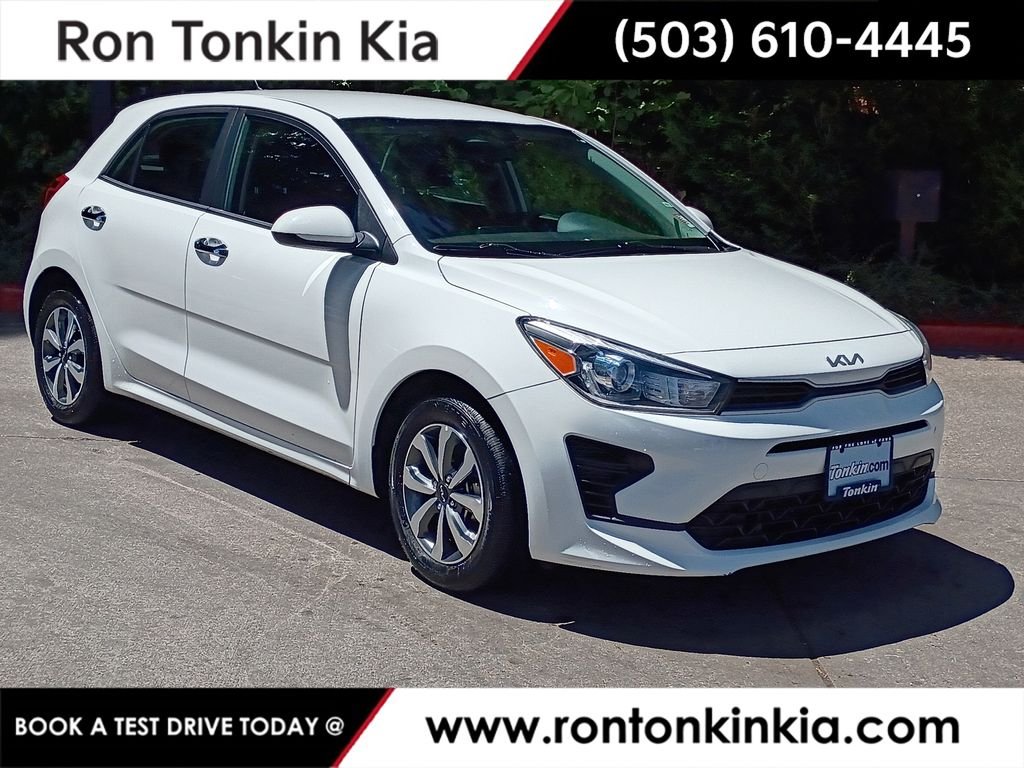 Used 2022 Clear White Kia S image 1